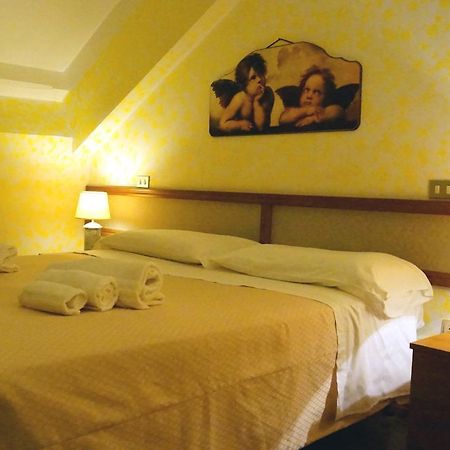 Hotel Cristallo アッセルジ エクステリア 写真